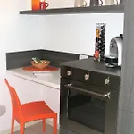 아파트 & 아르제뇨